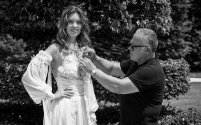 Abiti da Sposa Bohemien: La Magia Artistica di Stefano Blandaleone